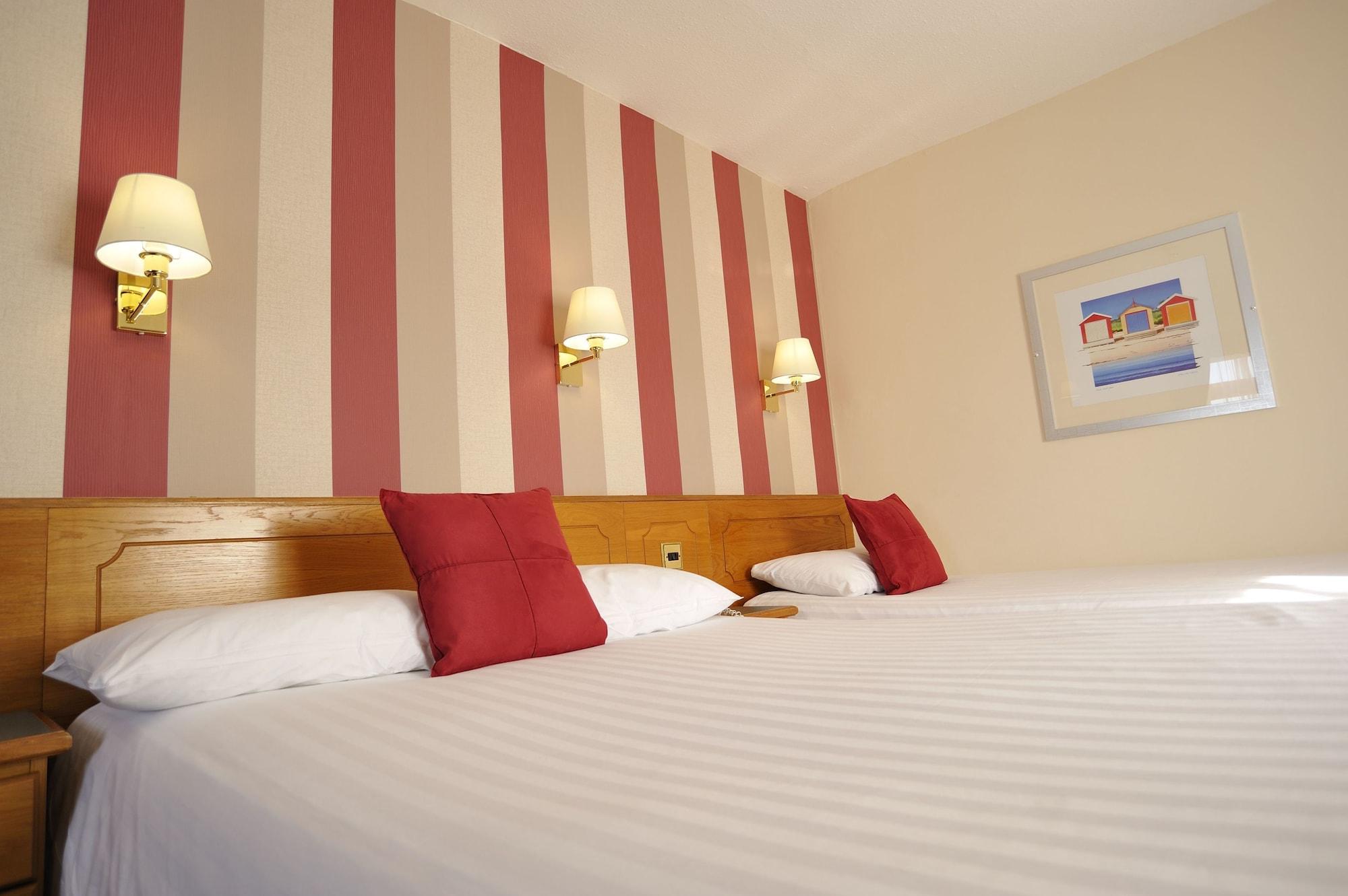 Cliffs Hotel Blackpool Bagian luar foto