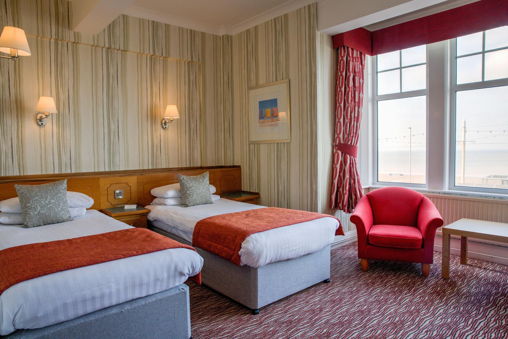 Cliffs Hotel Blackpool Bagian luar foto