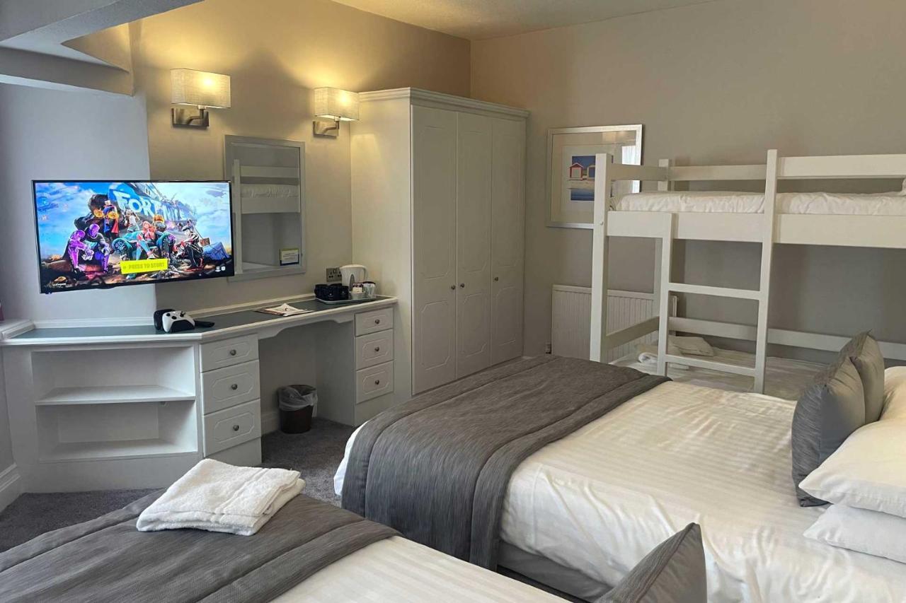 Cliffs Hotel Blackpool Bagian luar foto