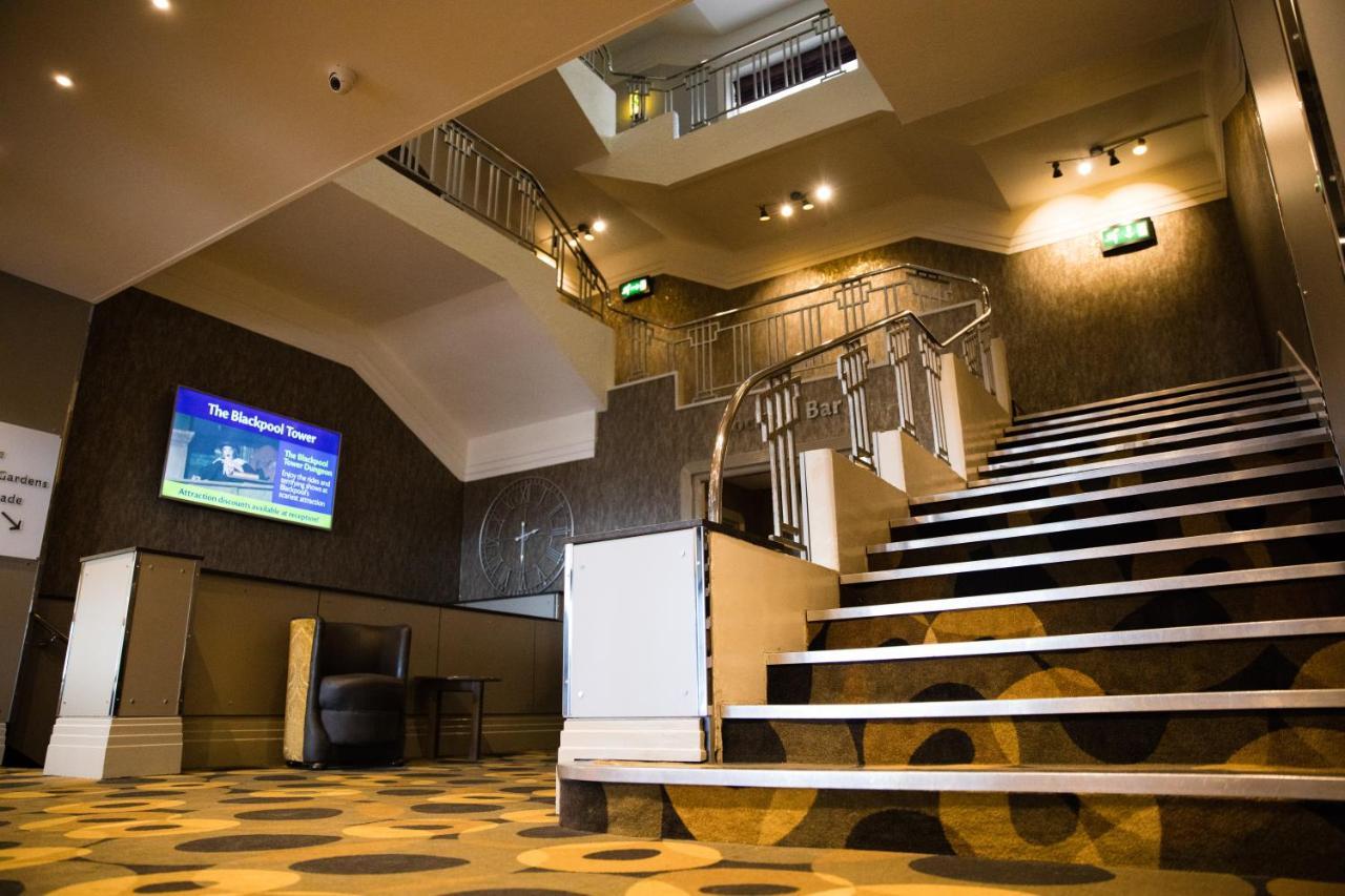 Cliffs Hotel Blackpool Bagian luar foto